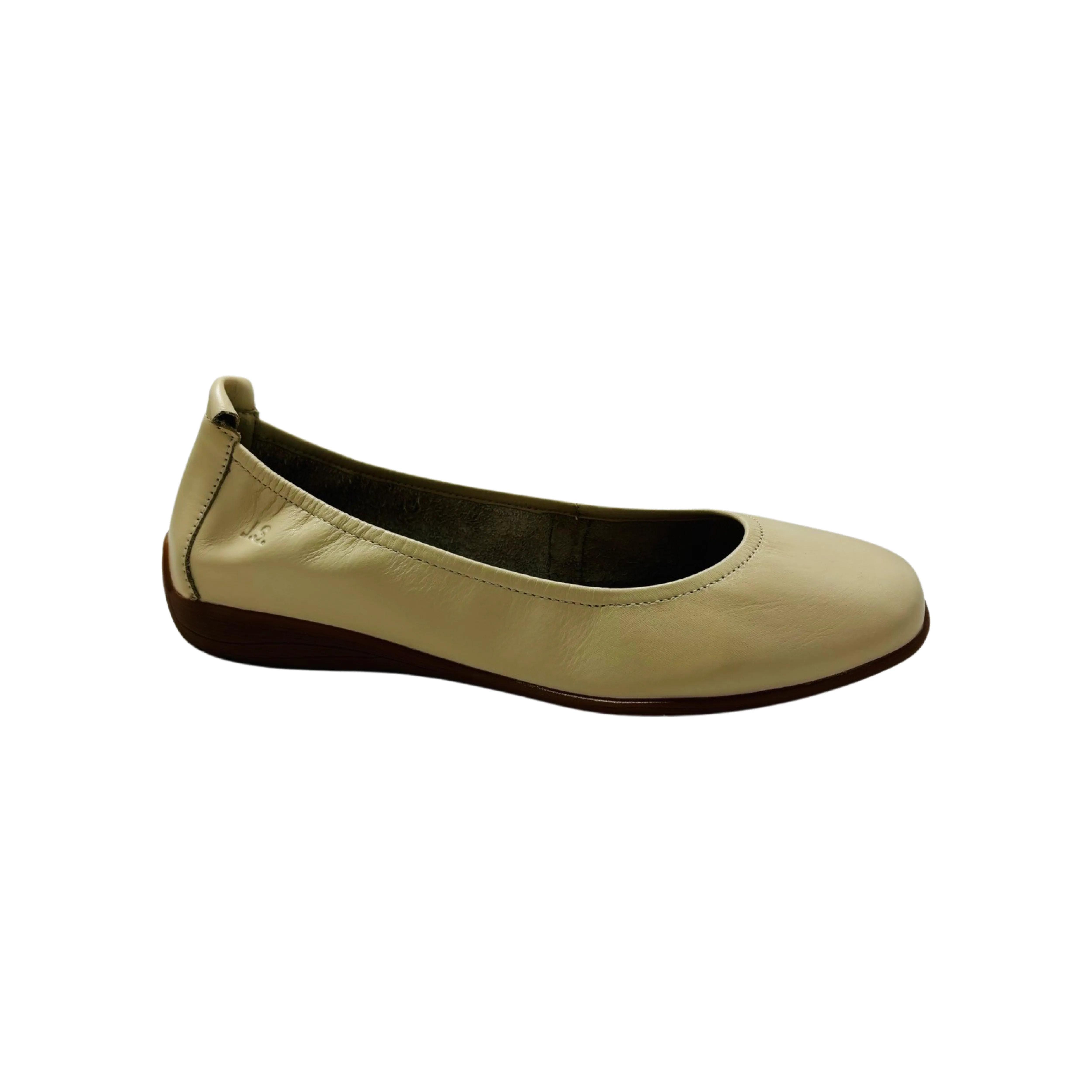 74801 Sand Leather Flat