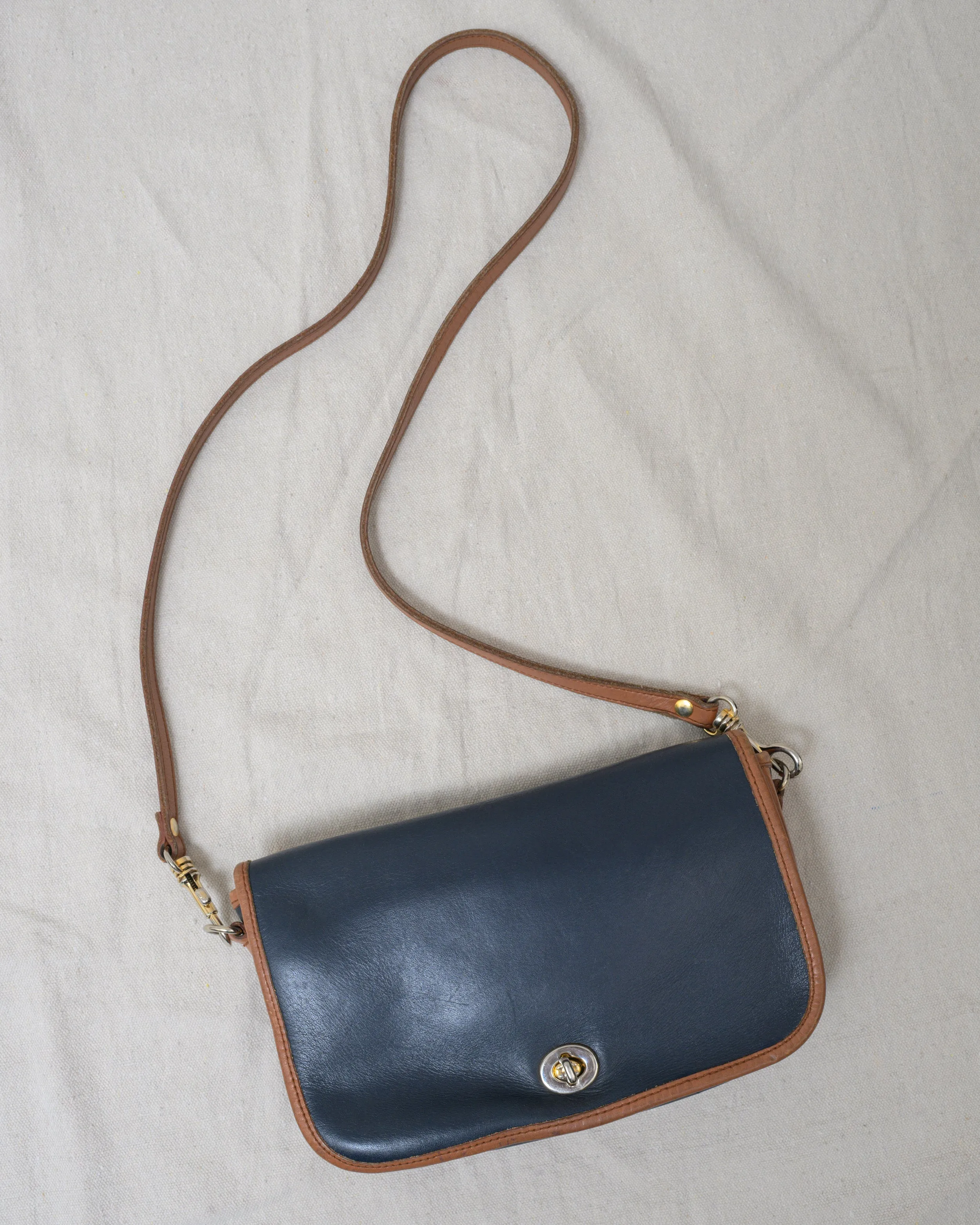 Vintage Navy   Tan Leather Bag